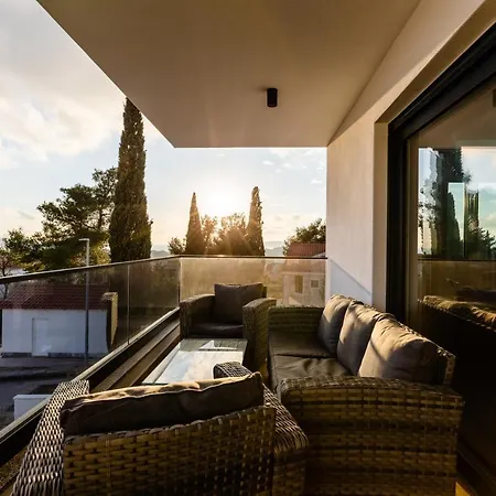Apartment Dado Trogir Exterior photo